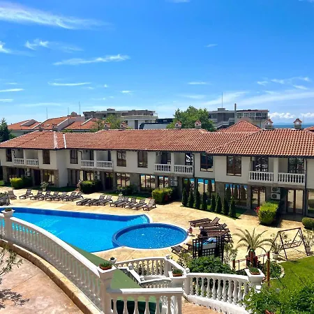 Marina K-s Triumph *