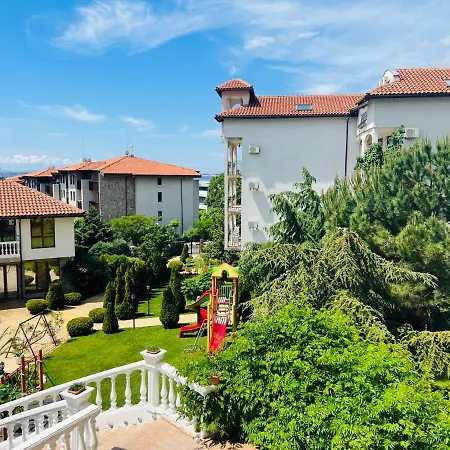 Marina K-s Triumph Apartment *