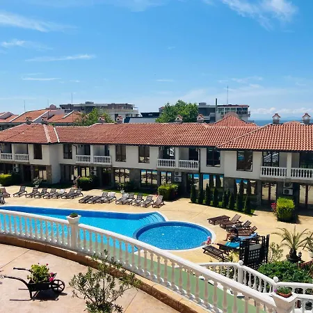 Marina K-s Triumph Sveti Vlas