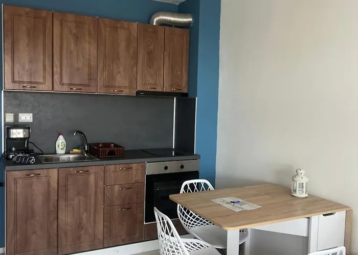 Marina K-s Triumph Daire *